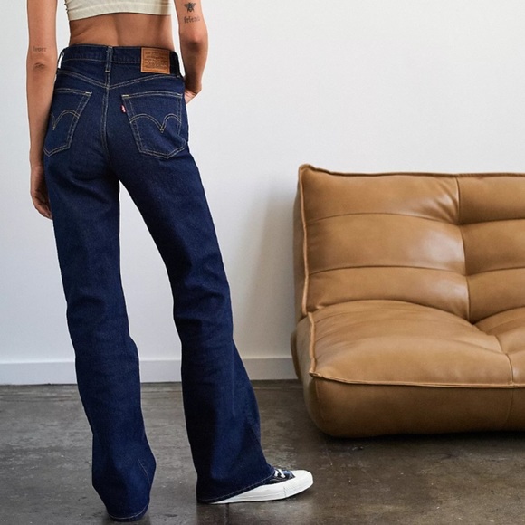 NWT Levi’s Ribcage High Rise Bootcut Jeans in High Key Dark Wash - Picture 5 of 13